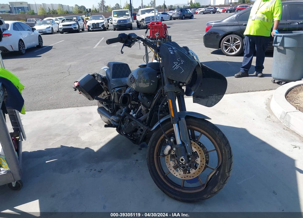 2022 HARLEY-DAVIDSON FXLRS VIN: 1HD1YWZ23NB055105