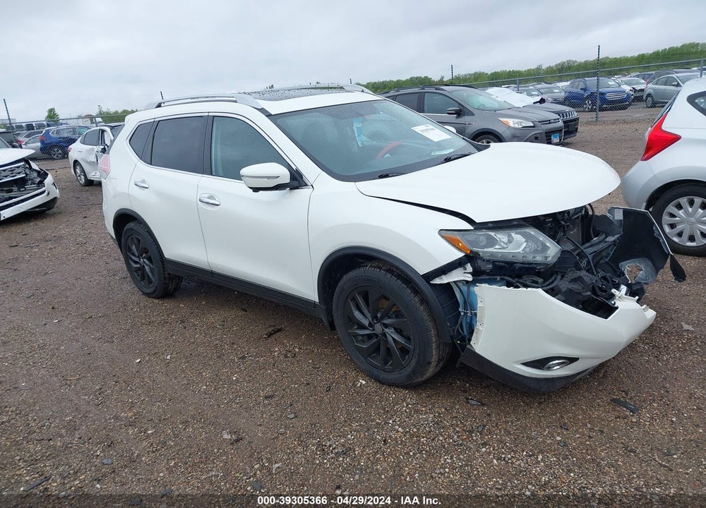 2015 NISSAN ROGUE SL VIN: 5N1AT2MV7FC858890