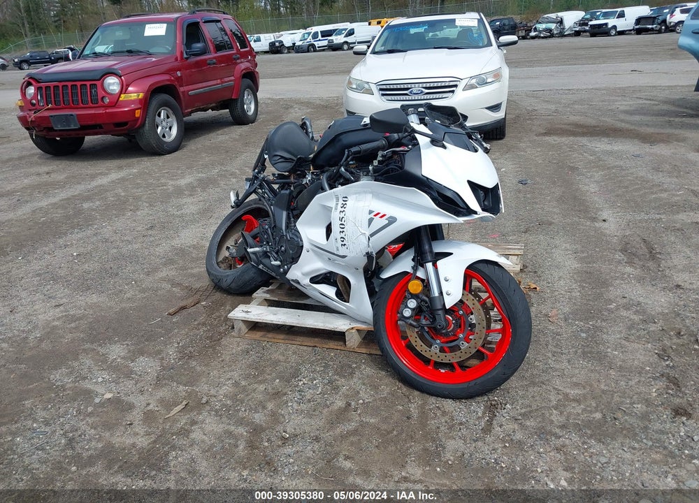 2023 YAMAHA YZFR7 VIN: JYARM38E5PA006938