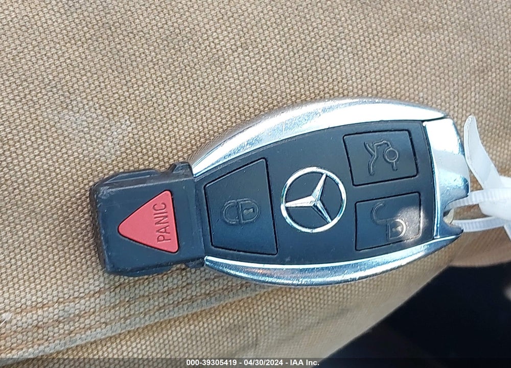 2012 MERCEDES-BENZ C 300 LUXURY 4MATIC/SPORT 4MATIC VIN: WDDGF8BB5CR232285