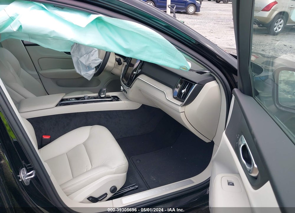 2023 VOLVO S60 B5 PLUS DARK THEME VIN: 7JRL12FL1PG253175