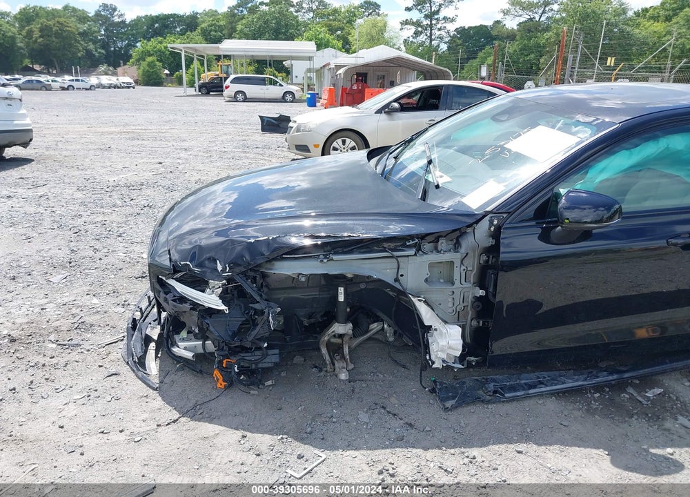 2023 VOLVO S60 B5 PLUS DARK THEME VIN: 7JRL12FL1PG253175