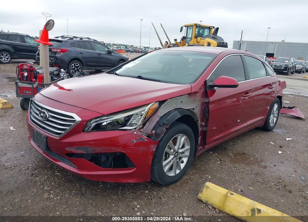 2016 HYUNDAI SONATA SE VIN: 5NPE24AF1GH327756