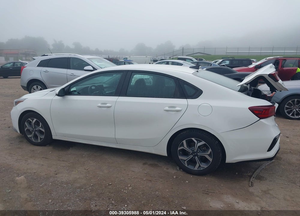 2021 KIA FORTE LXS VIN: 3KPF24ADXME266782