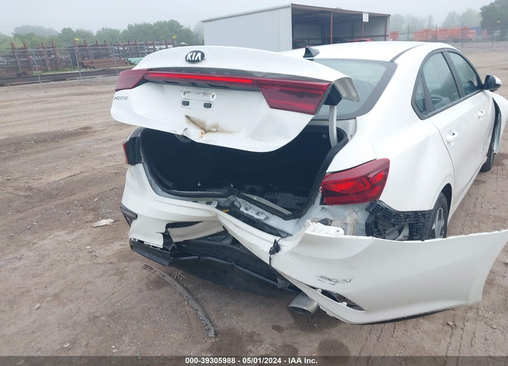 2021 KIA FORTE LXS VIN: 3KPF24ADXME266782