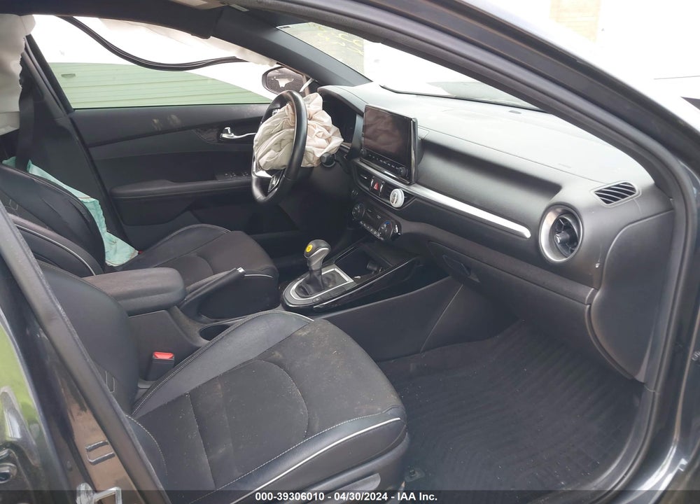 2022 KIA FORTE GT LINE VIN: 3KPF54AD8NE420687