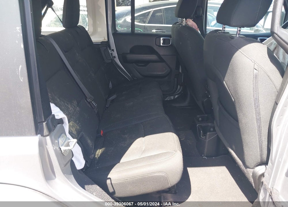 2021 JEEP WRANGLER UNLIMITED SAHARA 4X4 VIN: 1C4HJXEN0MW645568