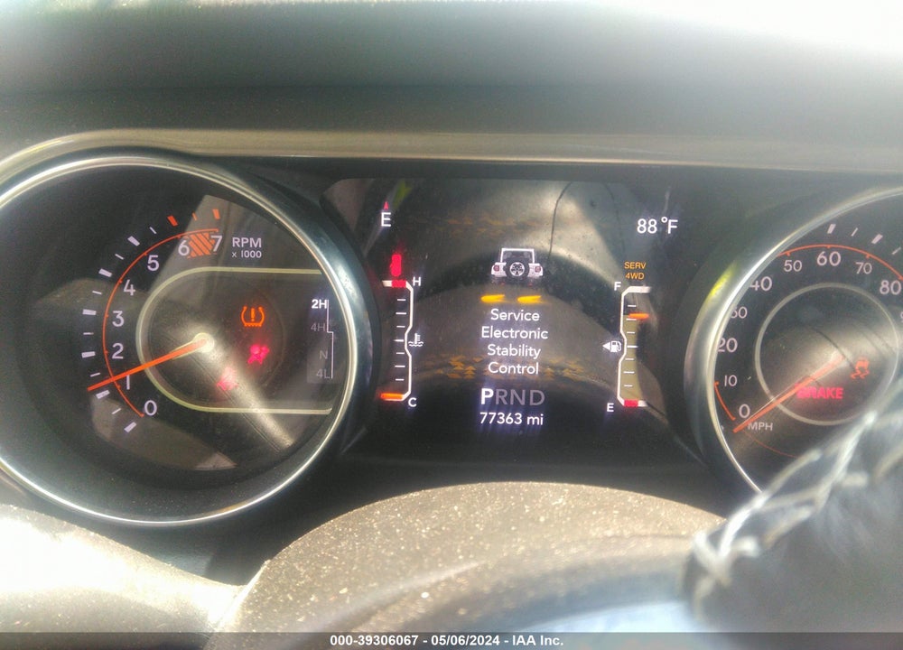 2021 JEEP WRANGLER UNLIMITED SAHARA 4X4 VIN: 1C4HJXEN0MW645568