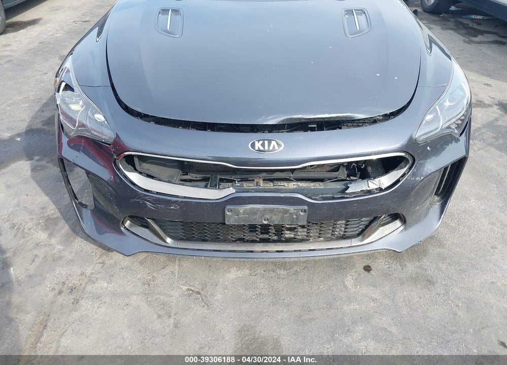2019 KIA STINGER GT VIN: KNAE35LC2K6054770