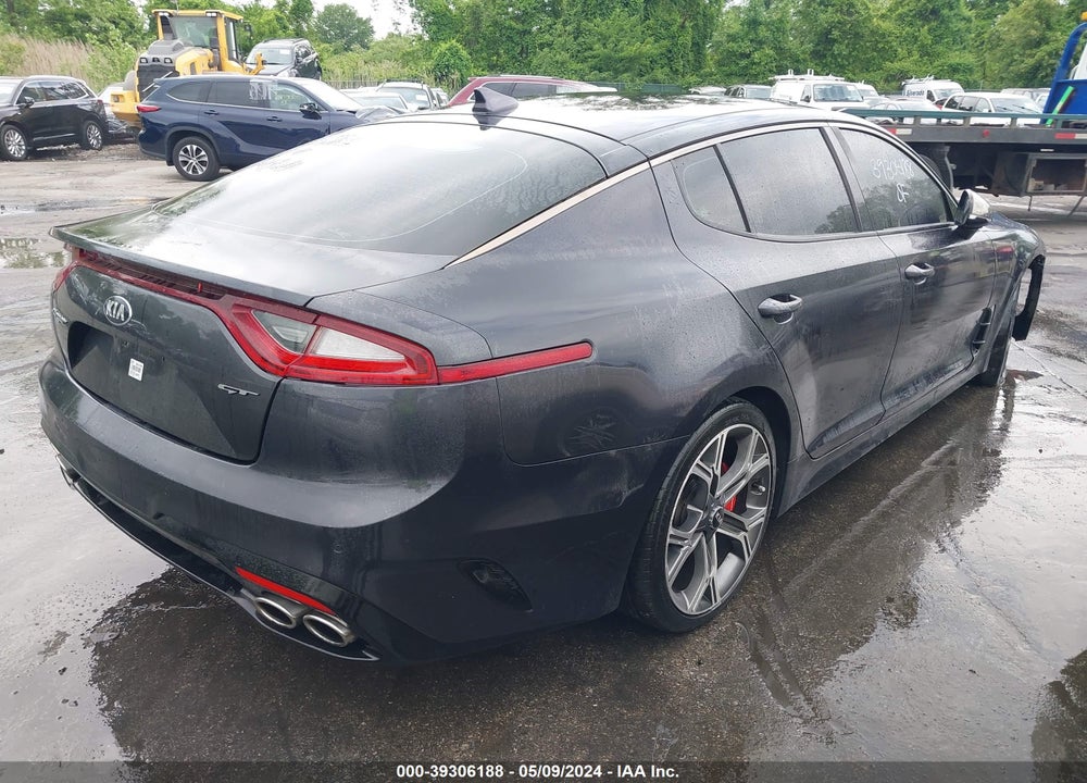 2019 KIA STINGER GT VIN: KNAE35LC2K6054770