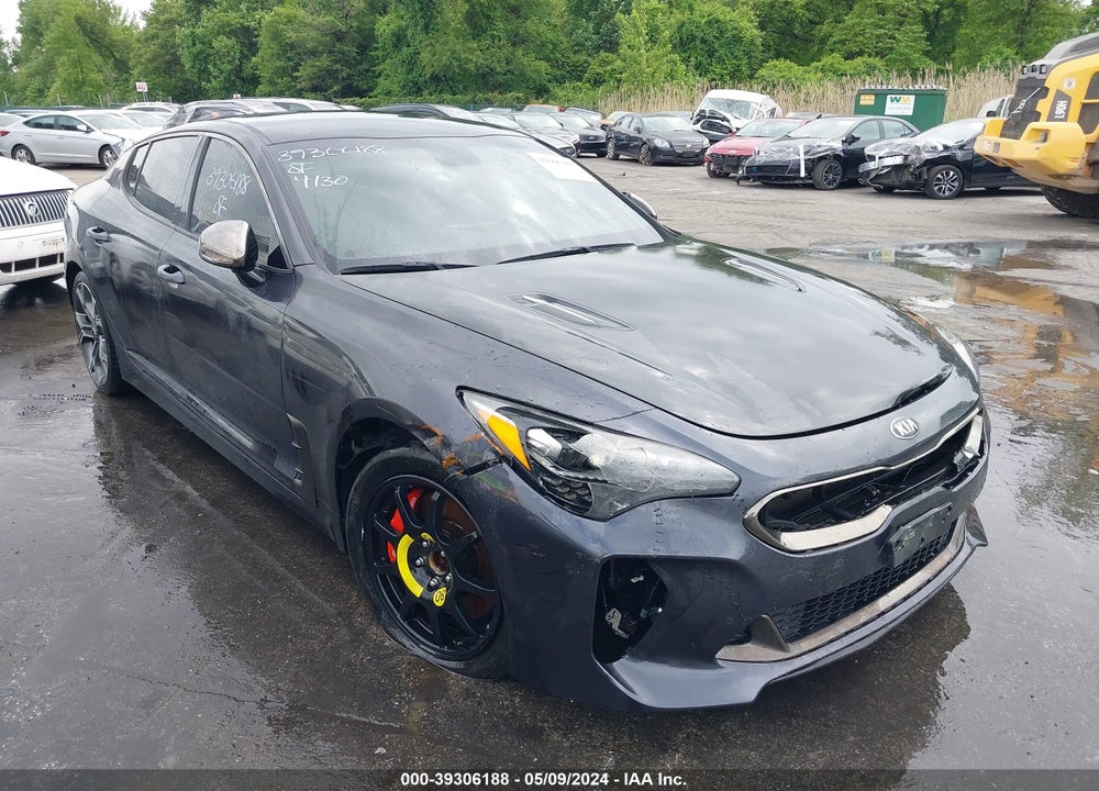 2019 KIA STINGER GT VIN: KNAE35LC2K6054770