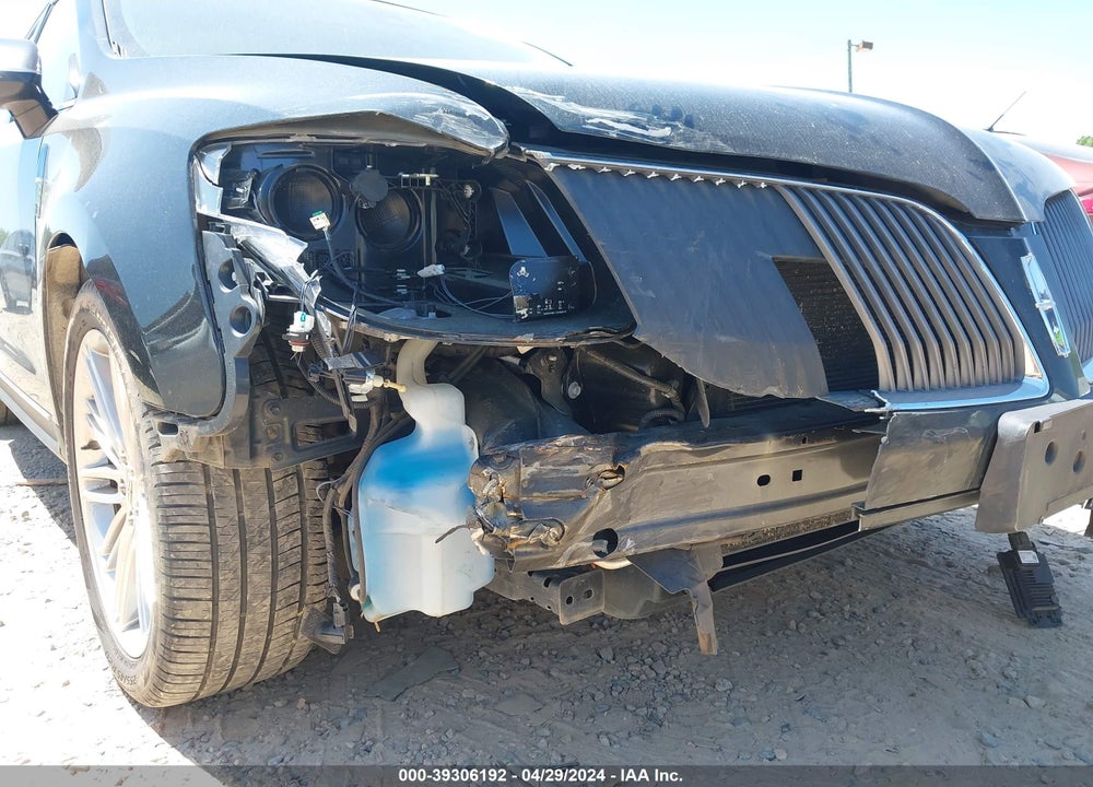 2015 LINCOLN MKT ECOBOOST VIN: 2LMHJ5AT0FBL01784