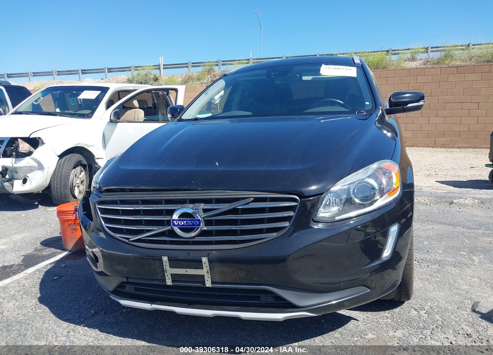 2017 VOLVO XC60 T5 INSCRIPTION VIN: YV440MDU2H2061708