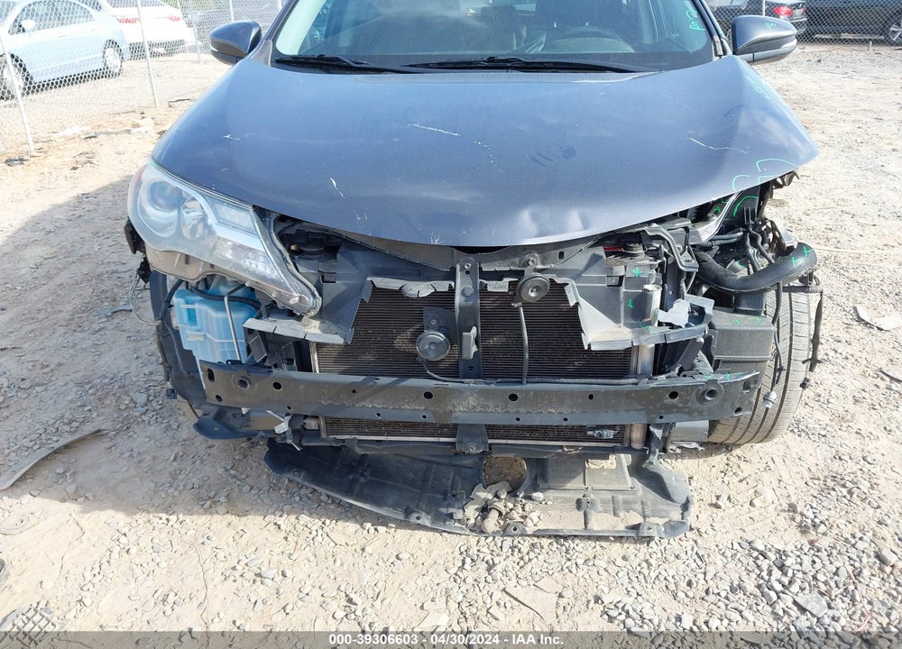 2014 TOYOTA RAV4 XLE VIN: 2T3WFREV0EW112818