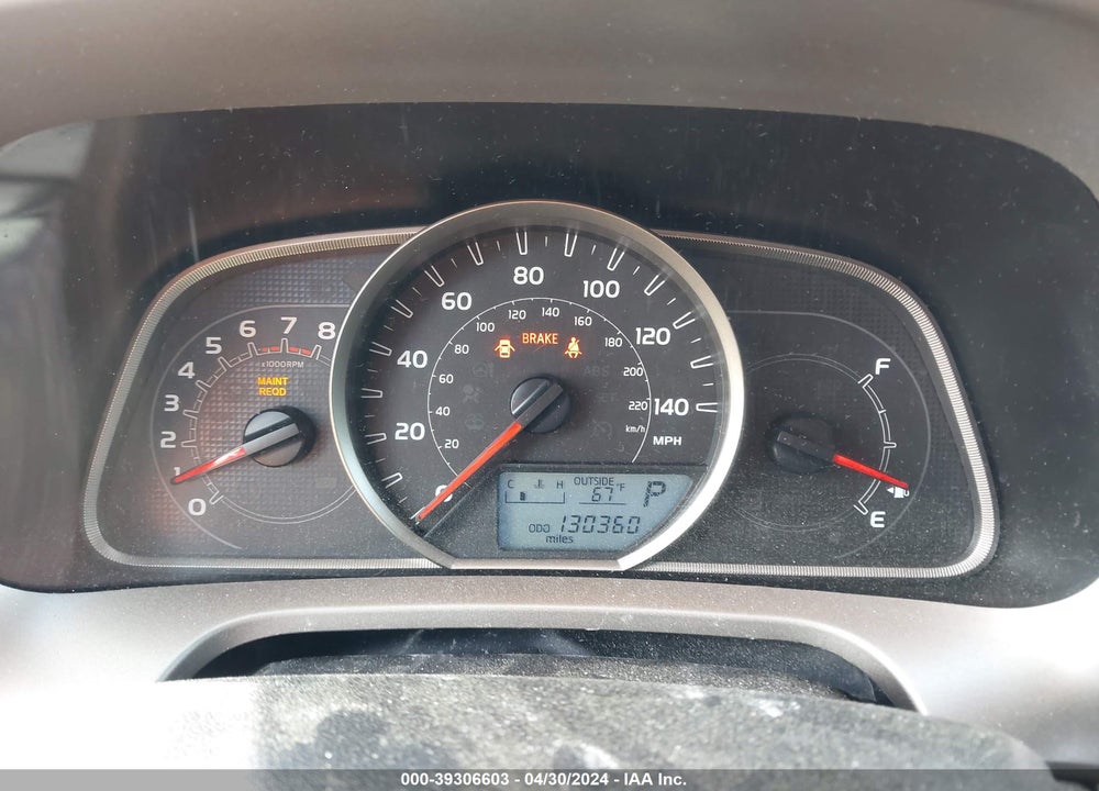 2014 TOYOTA RAV4 XLE VIN: 2T3WFREV0EW112818