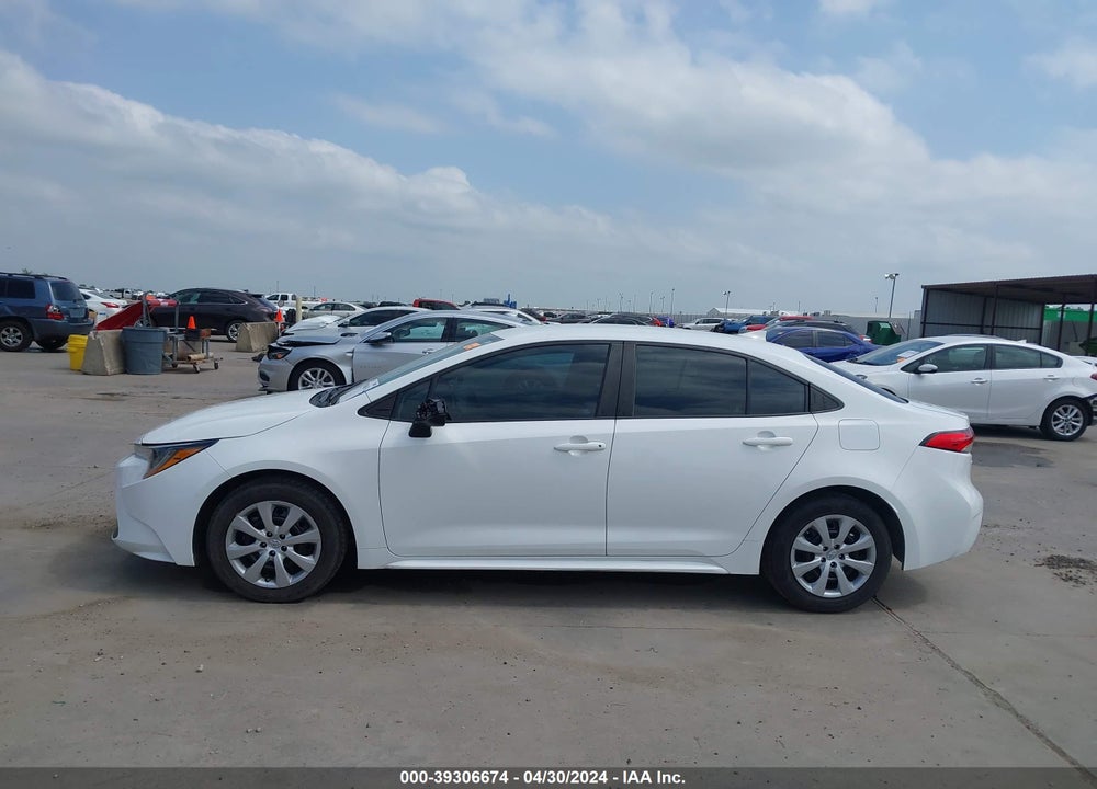 2021 TOYOTA COROLLA VIN: 5YFEPMAE0MP181101