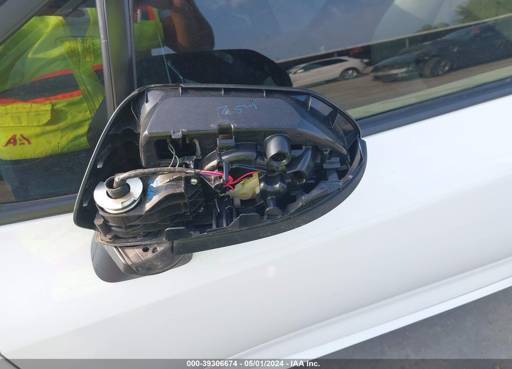 2021 TOYOTA COROLLA VIN: 5YFEPMAE0MP181101