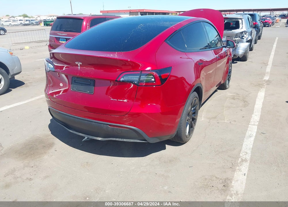 2024 TESLA MODEL Y LONG RANGE DUAL MOTOR ALL-WHEEL DRIVE VIN: 7SAYGDEE0RA232638
