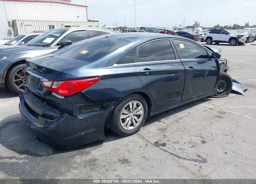 2013 HYUNDAI SONATA GLS VIN: 5NPEB4AC9DH608222
