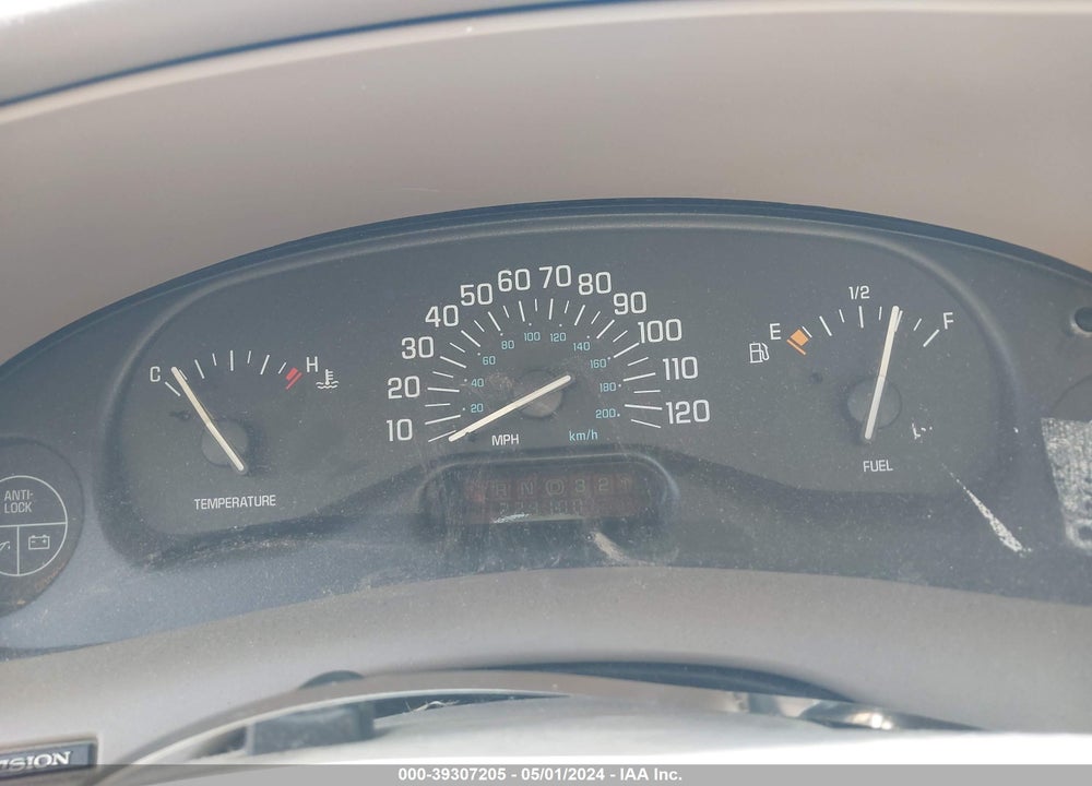 1999 BUICK CENTURY CUSTOM VIN: 2G4WS52MXX1447866