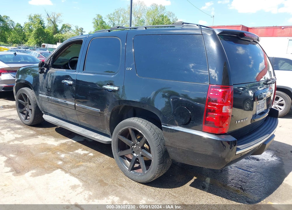 2011 CHEVROLET TAHOE LTZ VIN: 1GNSKCE07BR383714