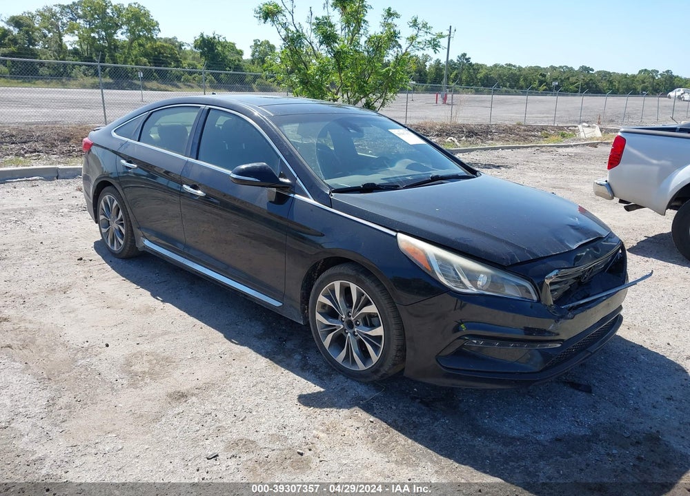 2015 HYUNDAI SONATA LIMITED 2.0T VIN: 5NPE34AB7FH127232