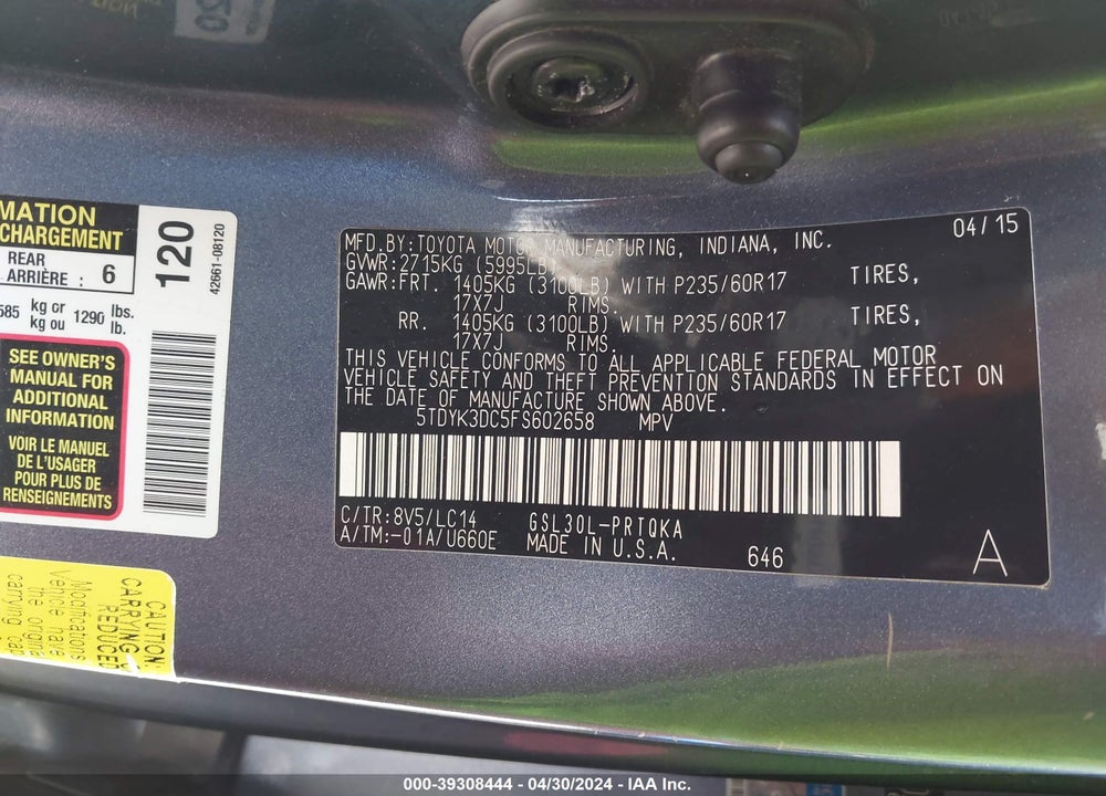 2015 TOYOTA SIENNA XLE 8 PASSENGER VIN: 5TDYK3DC5FS602658