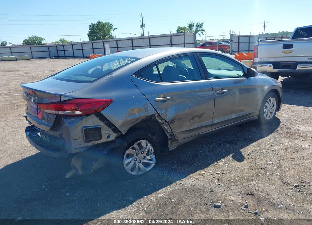 2018 HYUNDAI ELANTRA SE VIN: KMHD74LF3JU596036