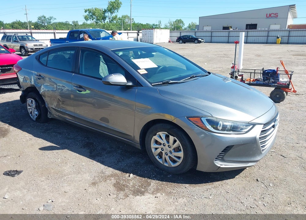 2018 HYUNDAI ELANTRA SE VIN: KMHD74LF3JU596036