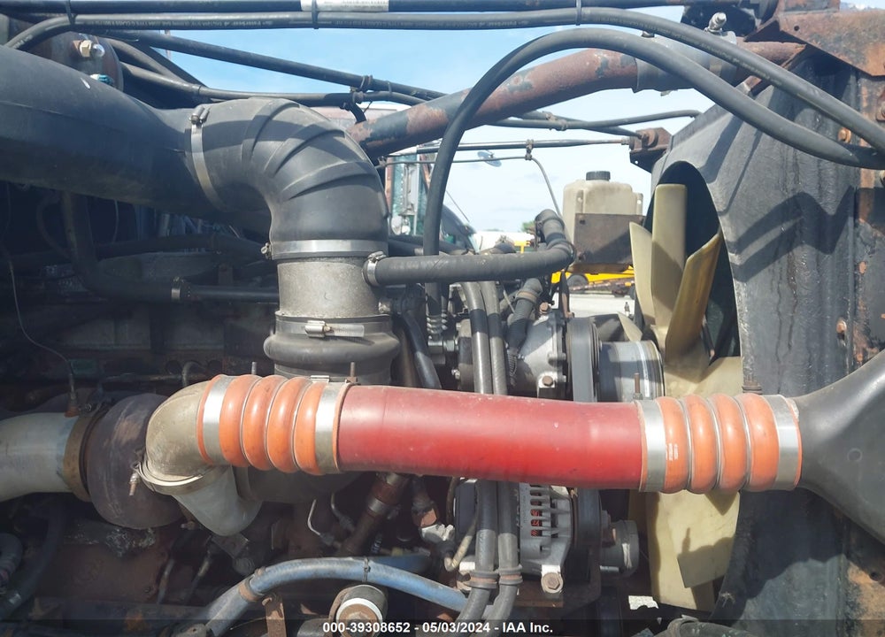 2005 WESTERN STAR/AUTO CAR CONVENTIONAL 4900FA VIN: 5KJJAECK85PV05409