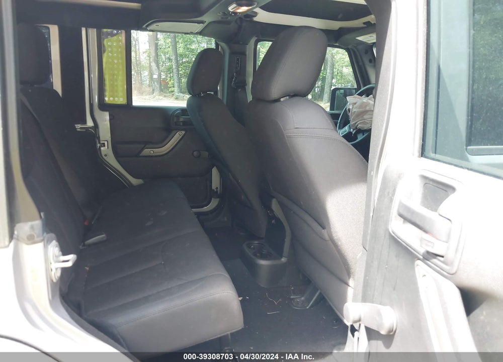 2018 JEEP WRANGLER JK UNLIMITED SPORT 4X4 VIN: 1C4BJWDG7JL829728