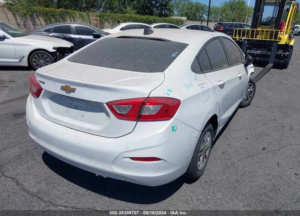 2019 CHEVROLET CRUZE LS VIN: 1G1BC5SM7K7150994