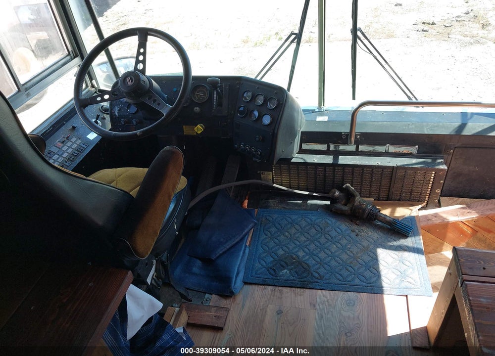 1993 THOMAS SCHOOL BUS VIN: 1T79R4B21P1116768