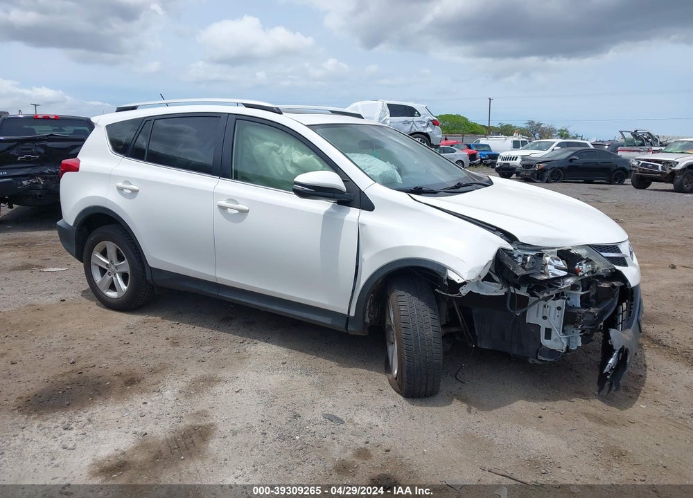 2014 TOYOTA RAV4 XLE VIN: JTMWFREV5EJ001468