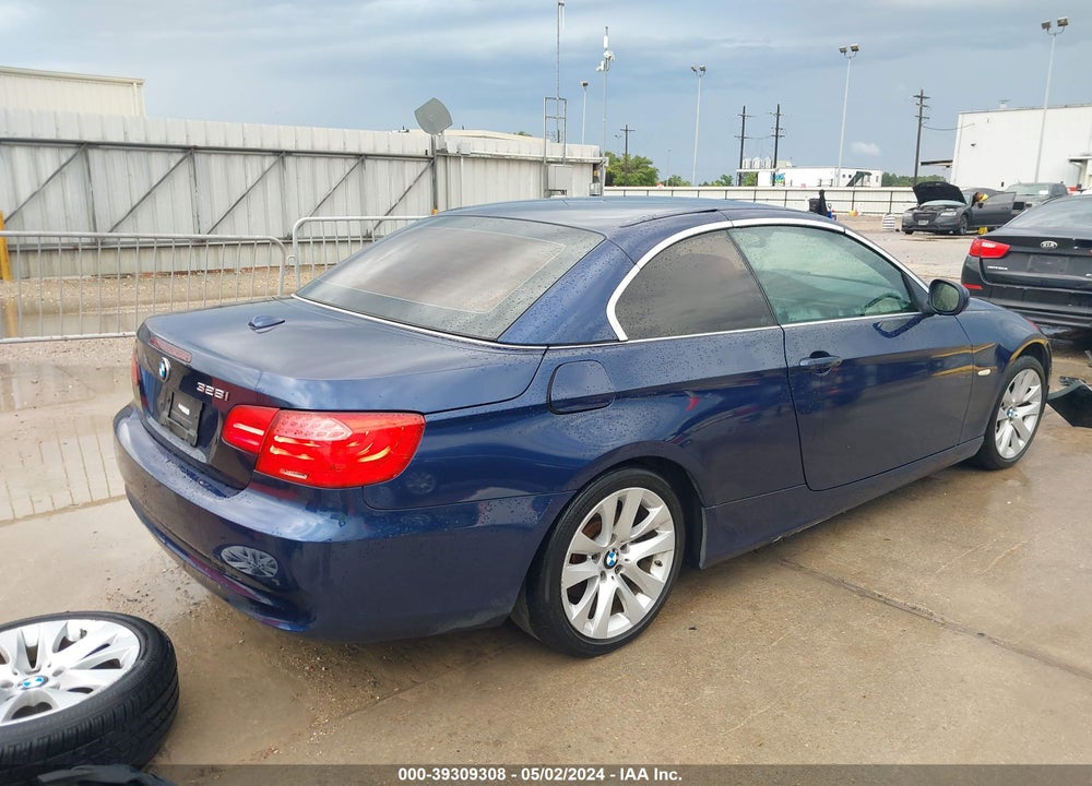 2011 BMW 328I VIN: WBADW7C55BE545632