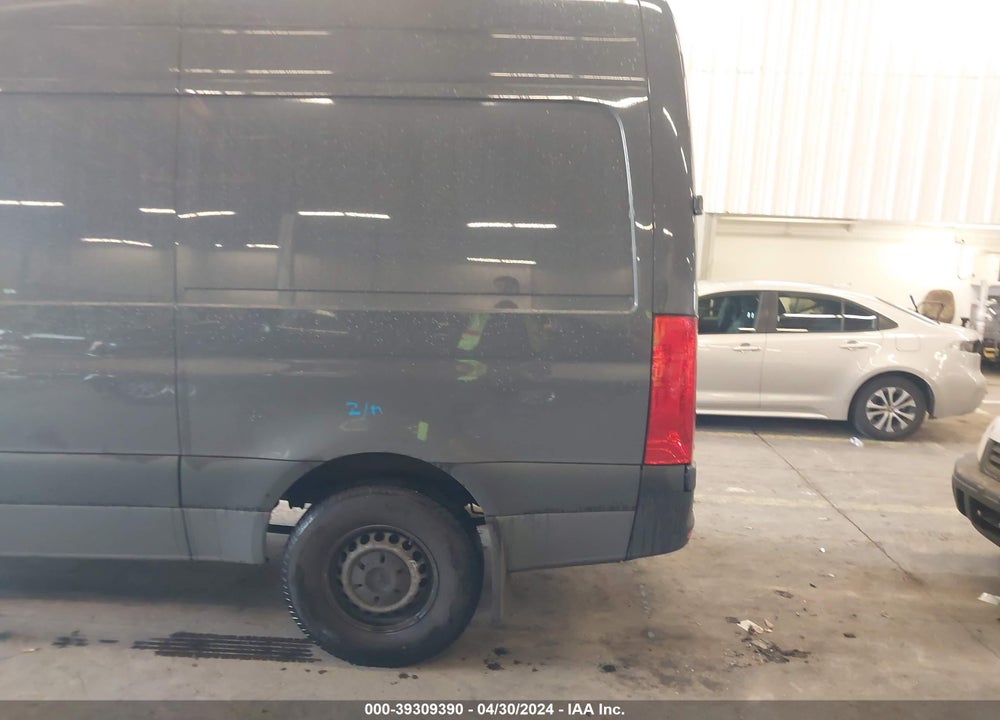 2023 MERCEDES-BENZ SPRINTER 2500 STANDARD ROOF 4-CYL DIESEL VIN: W1Y4KBHY5PT121676