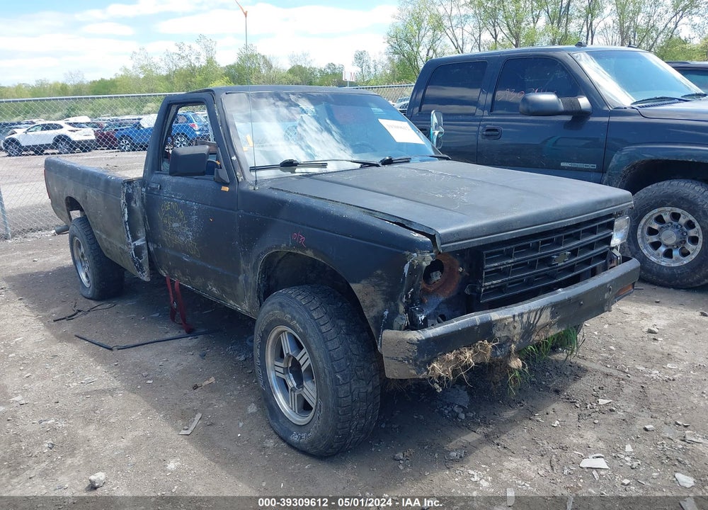 1986 CHEVROLET S TRUCK S10 VIN: 1GCCT14R1G2141676