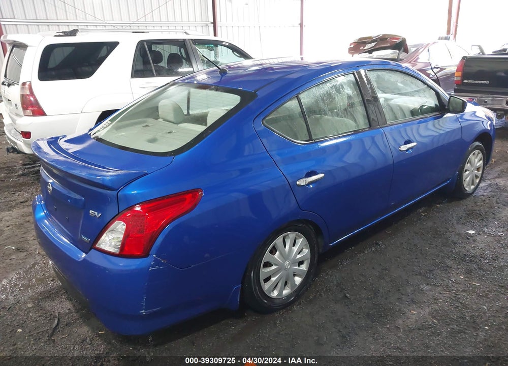 2015 NISSAN VERSA 1.6 SV VIN: 3N1CN7AP8FL947711