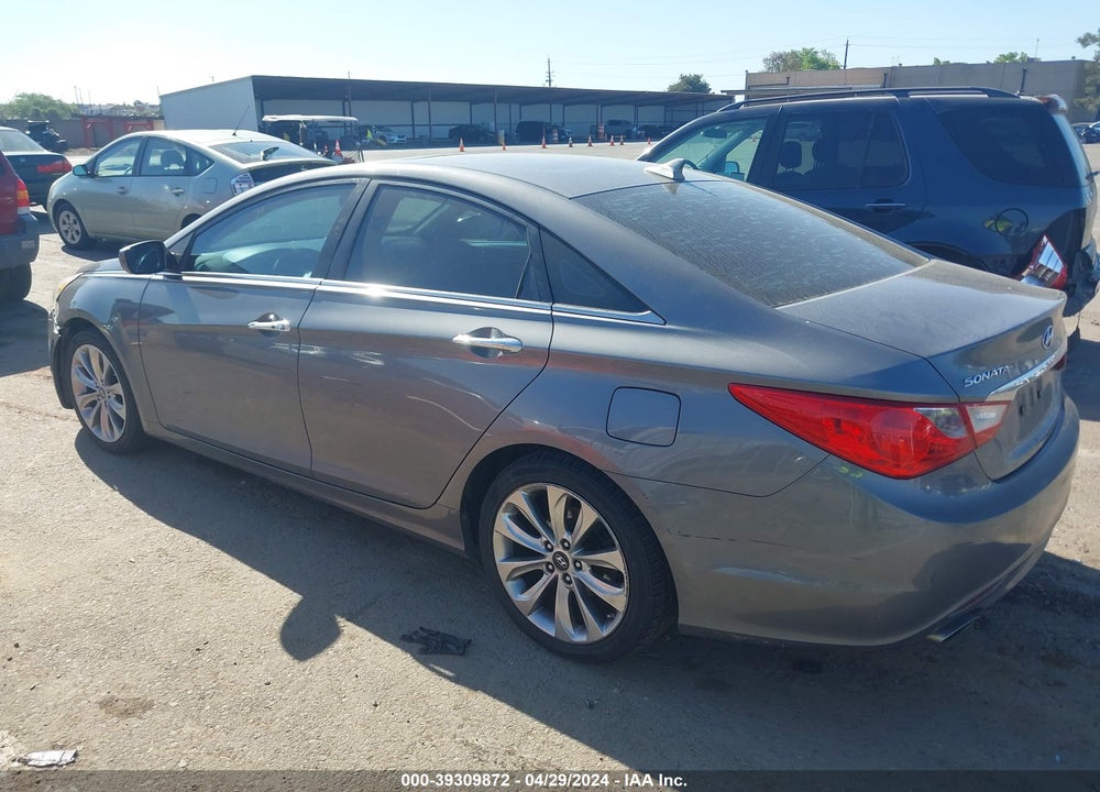 2011 HYUNDAI SONATA SE VIN: 5NPEC4AC2BH236670