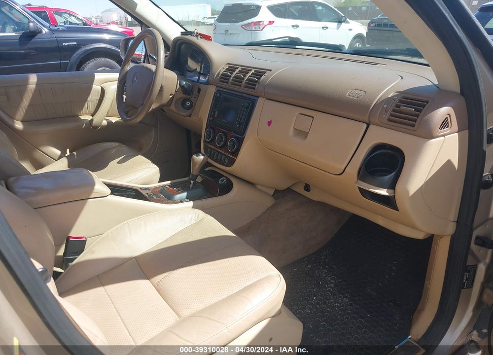 2002 MERCEDES-BENZ ML 320 VIN: 4JGAB54EX2A317603