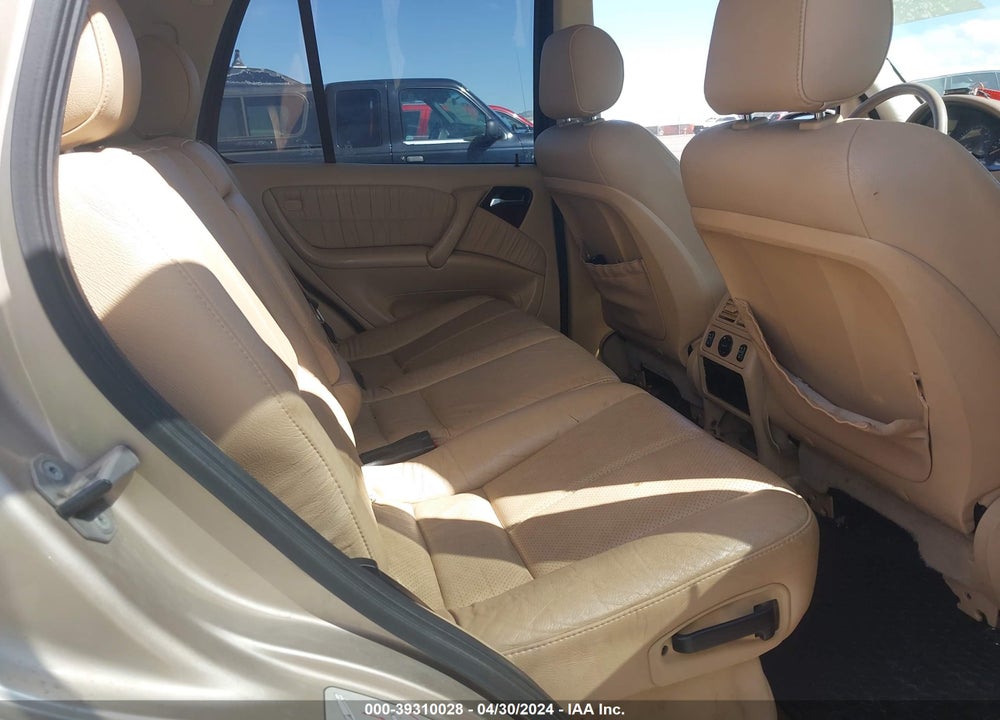 2002 MERCEDES-BENZ ML 320 VIN: 4JGAB54EX2A317603