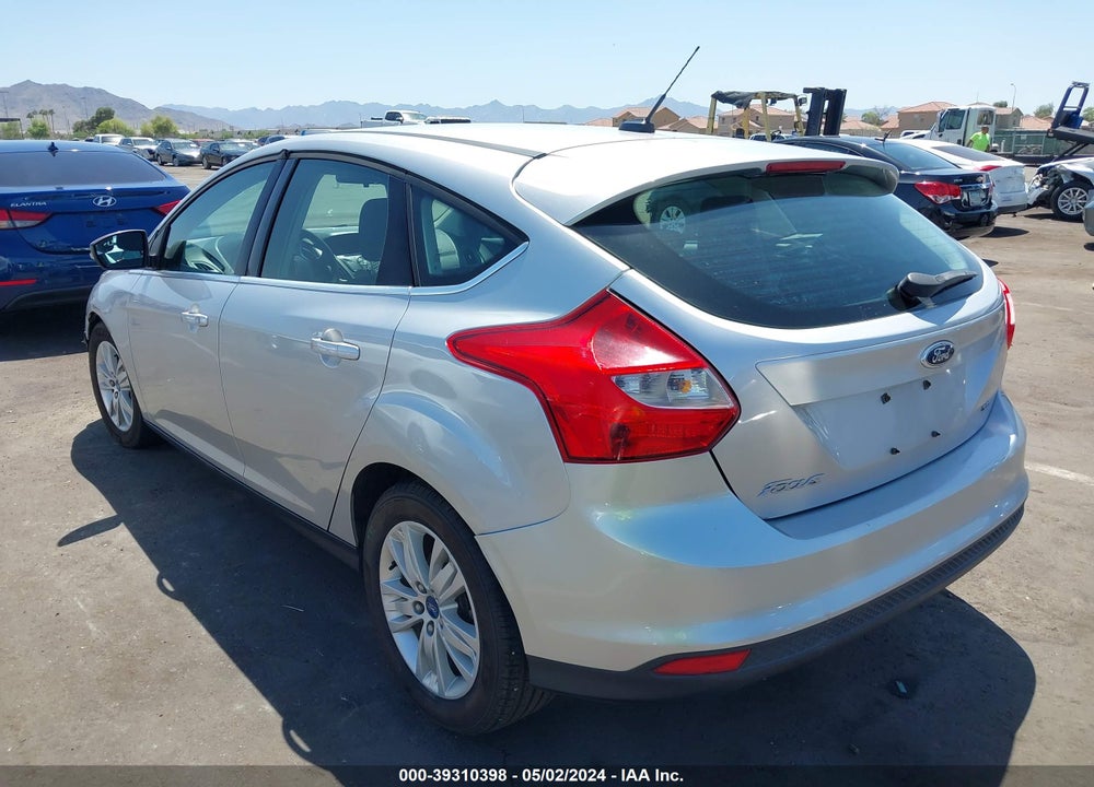 2012 FORD FOCUS SEL VIN: 1FAHP3M23CL228224