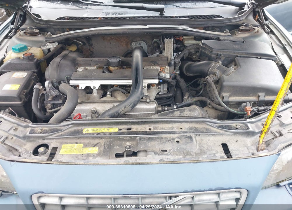 2003 VOLVO XC70 2.5T VIN: YV1SZ59H131108088
