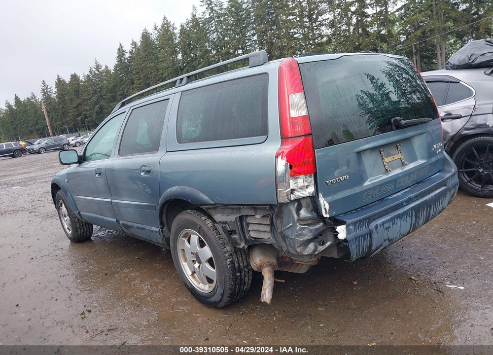 2003 VOLVO XC70 2.5T VIN: YV1SZ59H131108088