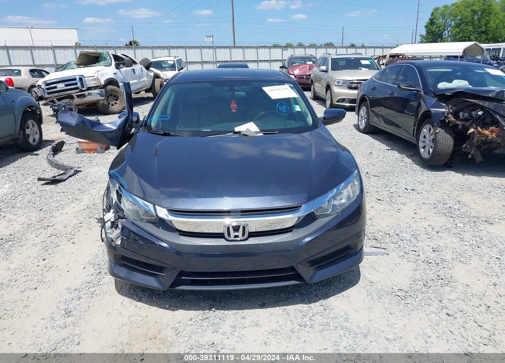 2018 HONDA CIVIC LX VIN: 2HGFC2F55JH569778