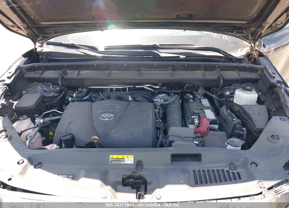2022 TOYOTA HIGHLANDER XLE VIN: 5TDHZRAH1NS136434