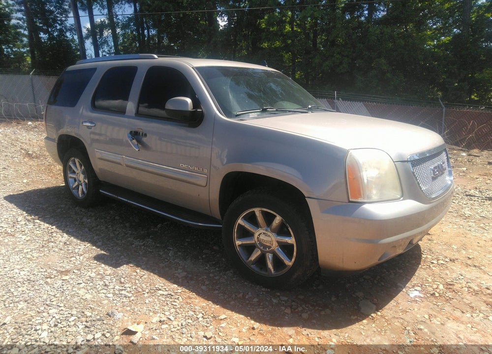2008 GMC YUKON DENALI VIN: 1GKFK63878J191533