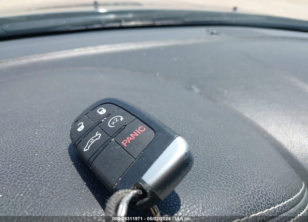 2013 CHRYSLER 300 300S VIN: 2C3CCABGXDH544824