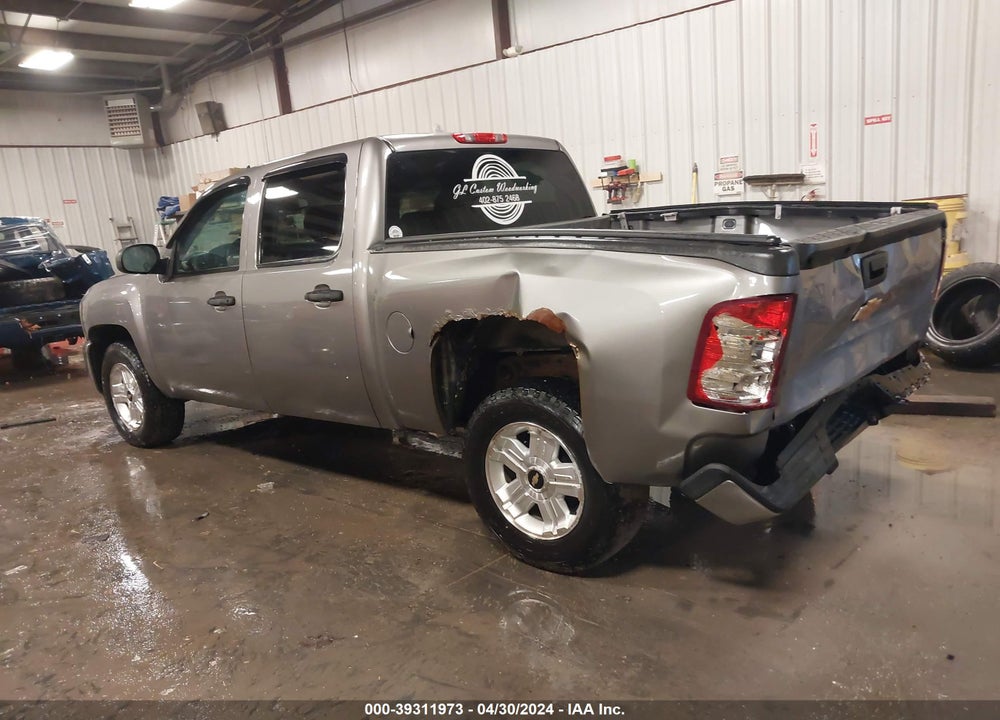 2013 CHEVROLET SILVERADO 1500 LT VIN: 3GCPKSE78DG355039