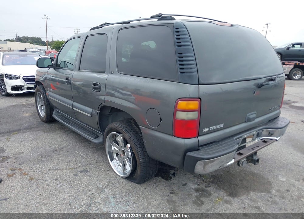 2002 CHEVROLET TAHOE LS VIN: 1GNEC13T72R318132